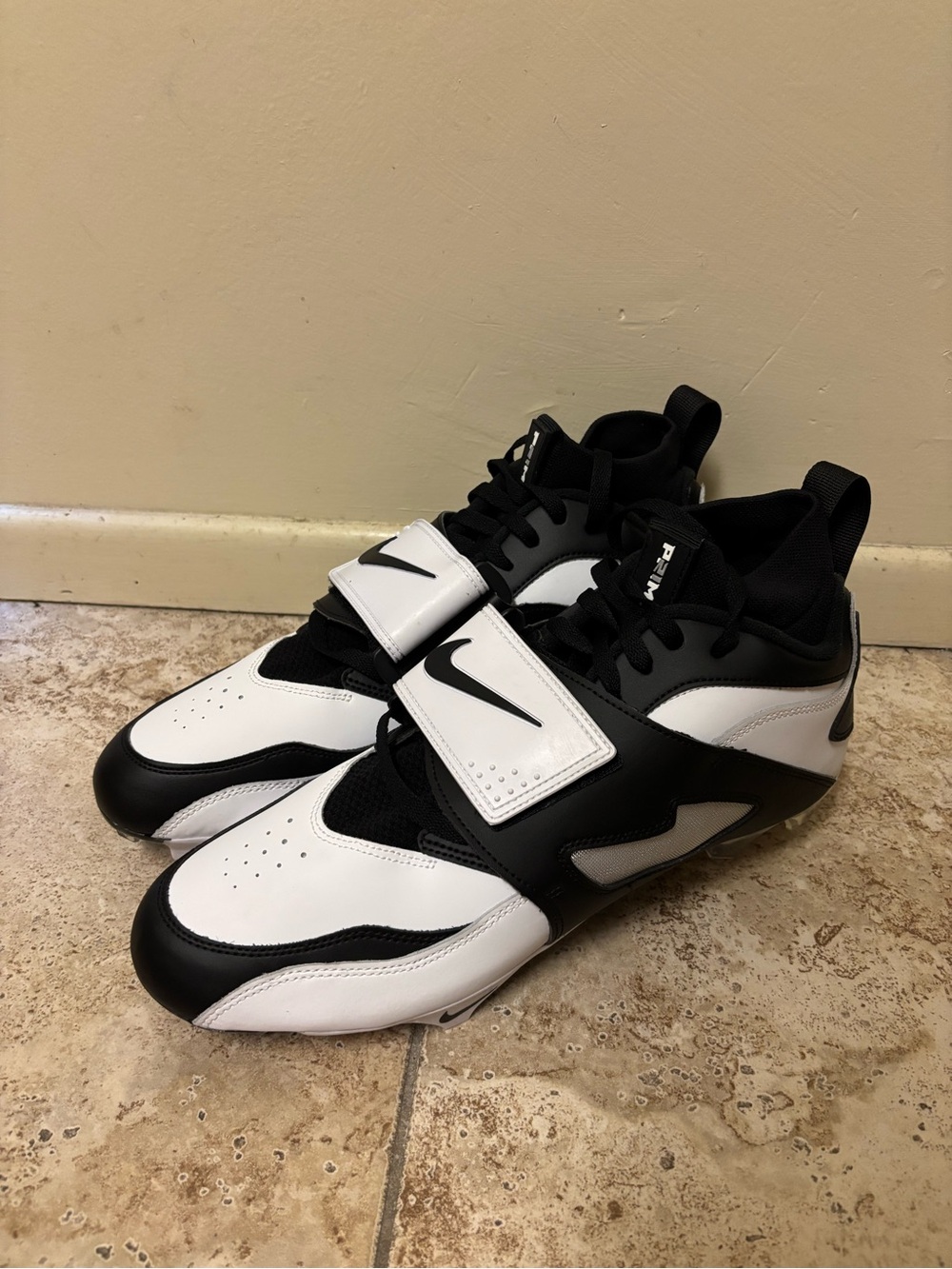 NEW Nike Air Diamond Turf 93 TD White-Black Football Cleats Size 14 HF5298-101